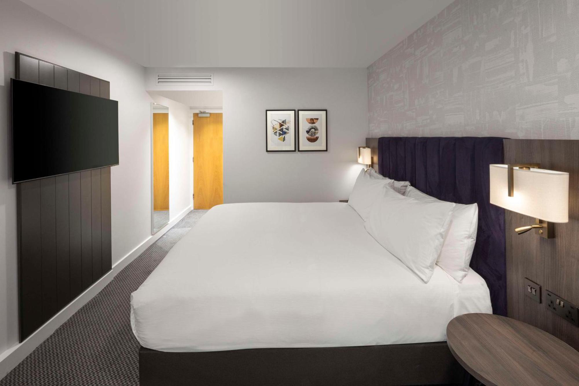 Doubletree By Hilton Manchester Piccadilly Exterior foto